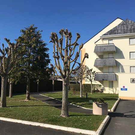 Cabourg - Bel Appartement Lumineux Avec Balcon Dans Residence Privee المظهر الخارجي الصورة