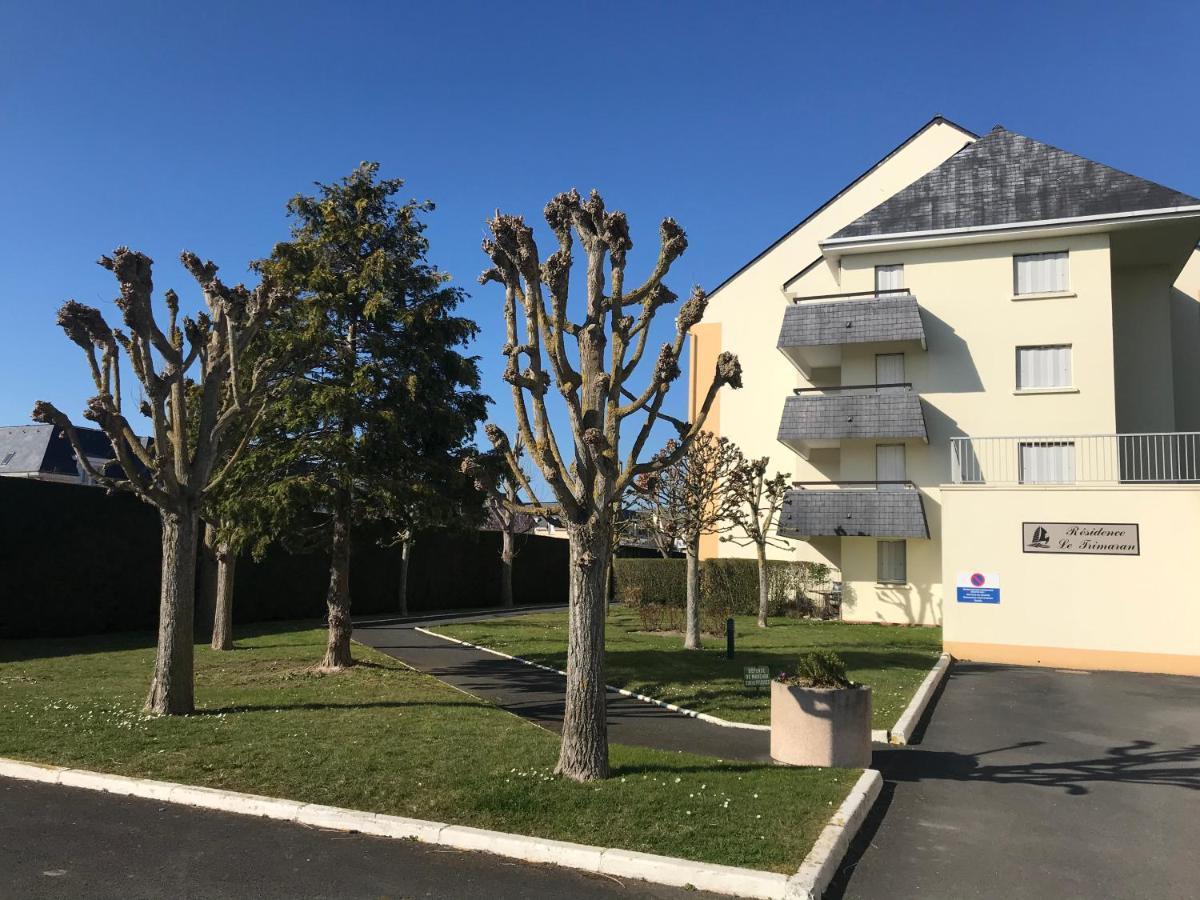 Cabourg - Bel Appartement Lumineux Avec Balcon Dans Residence Privee المظهر الخارجي الصورة