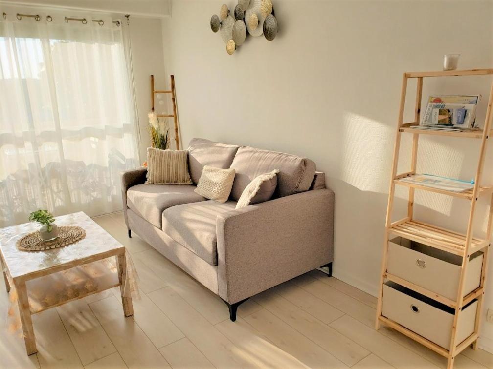Cabourg - Bel Appartement Lumineux Avec Balcon Dans Residence Privee المظهر الخارجي الصورة