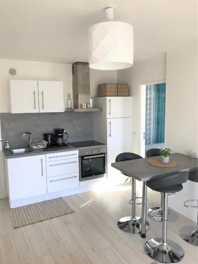 Cabourg - Bel Appartement Lumineux Avec Balcon Dans Residence Privee المظهر الخارجي الصورة